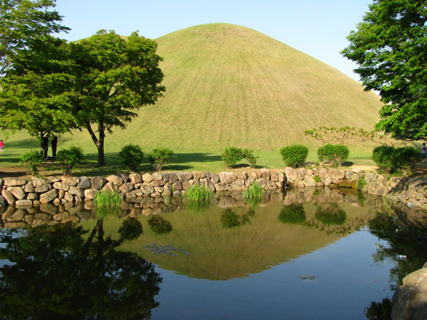 Gyeongju, South Korea - Daeneungwon Royal Tombs (Tumuli)